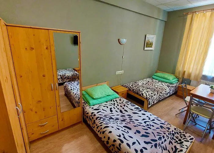 旅馆 快乐旅馆 *